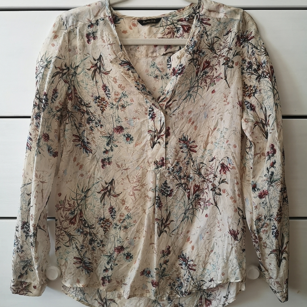 Massimo Dutti 100% silk floral blouse